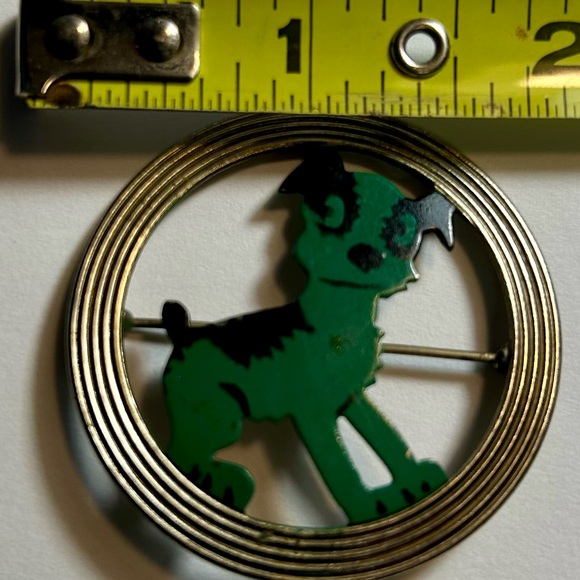 Vintage Green & Black Silver Dog Pin - Picture 2 of 3